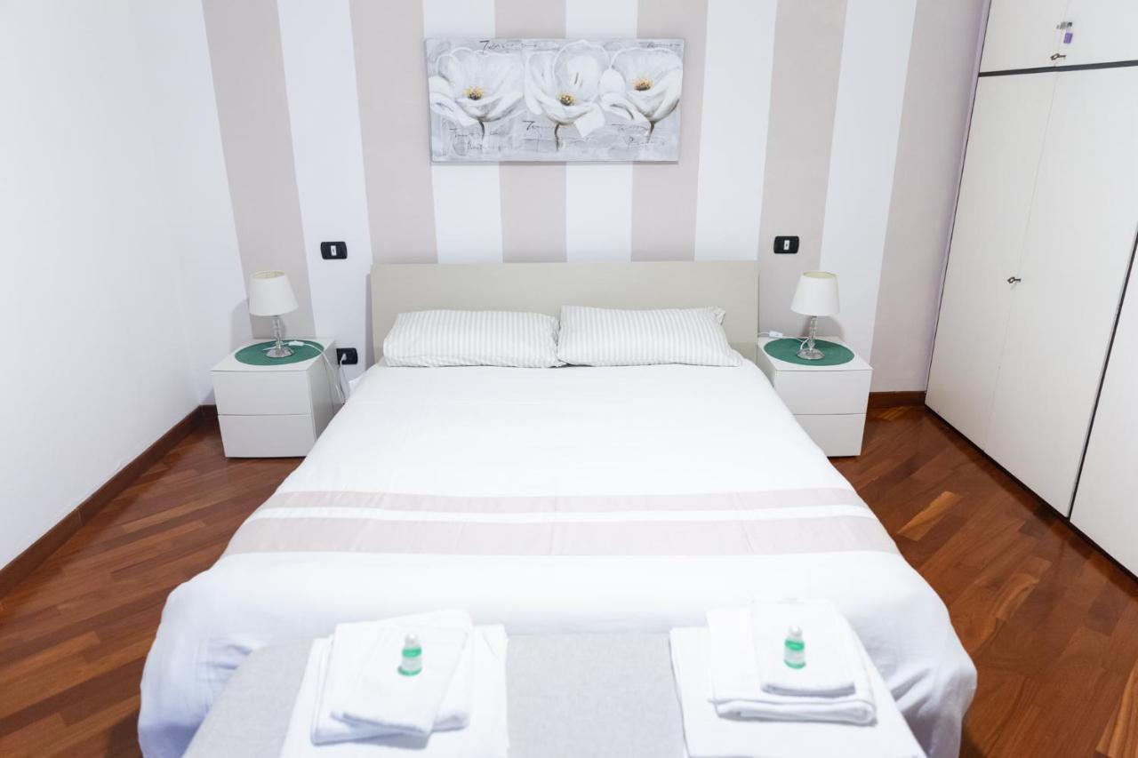 Sweet House Corso Genova Apartment Milan Luaran gambar