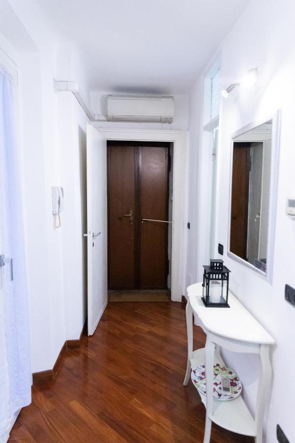 Sweet House Corso Genova Apartment Milan Luaran gambar