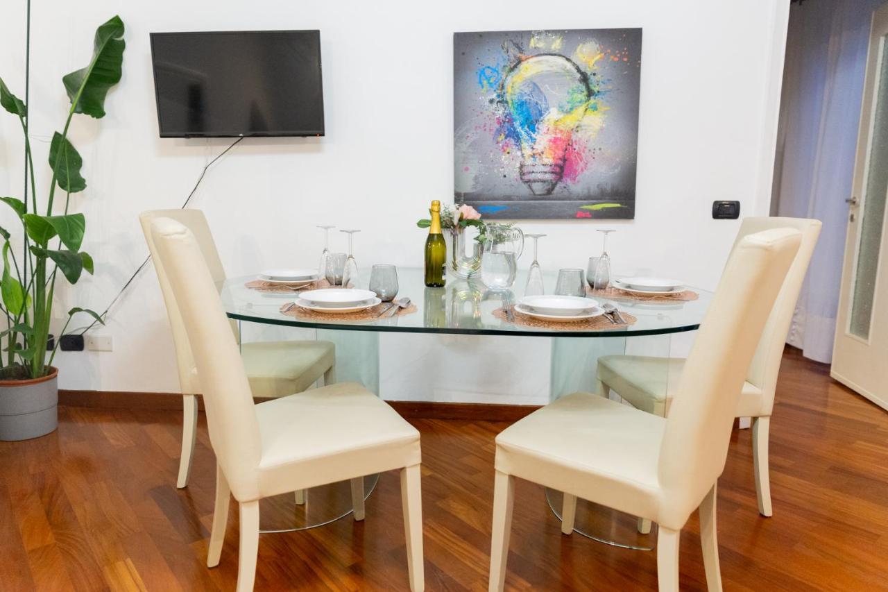 Sweet House Corso Genova Apartment Milan Luaran gambar
