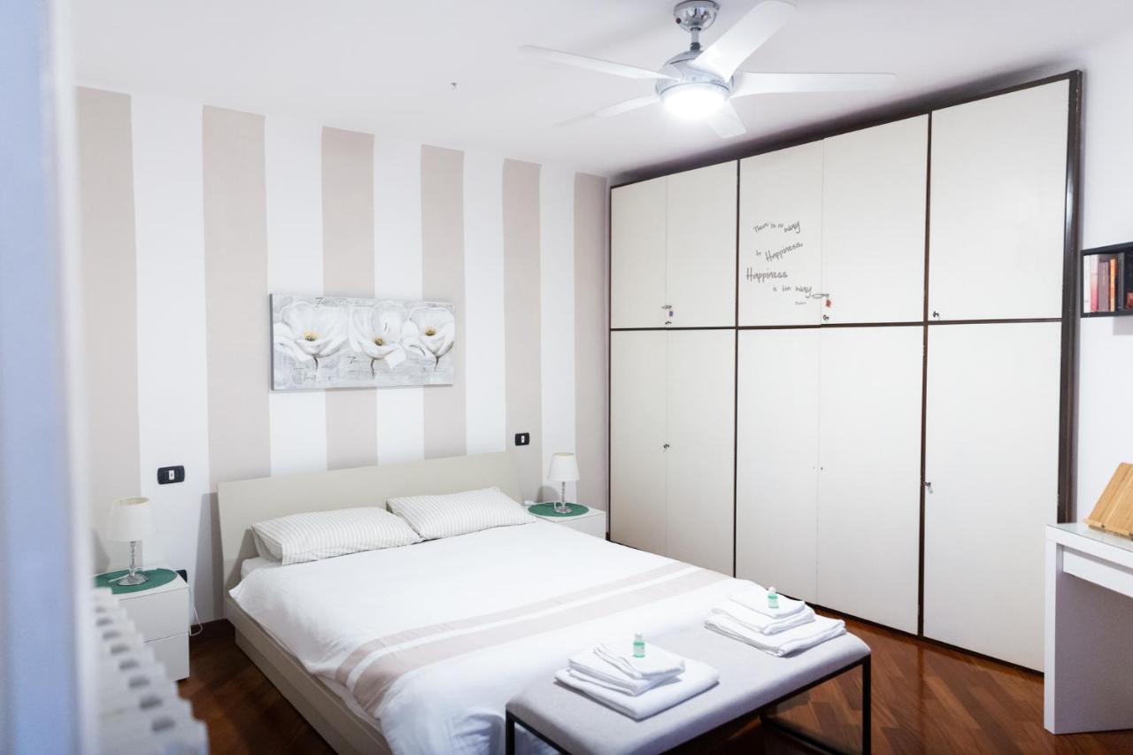 Sweet House Corso Genova Apartment Milan Luaran gambar