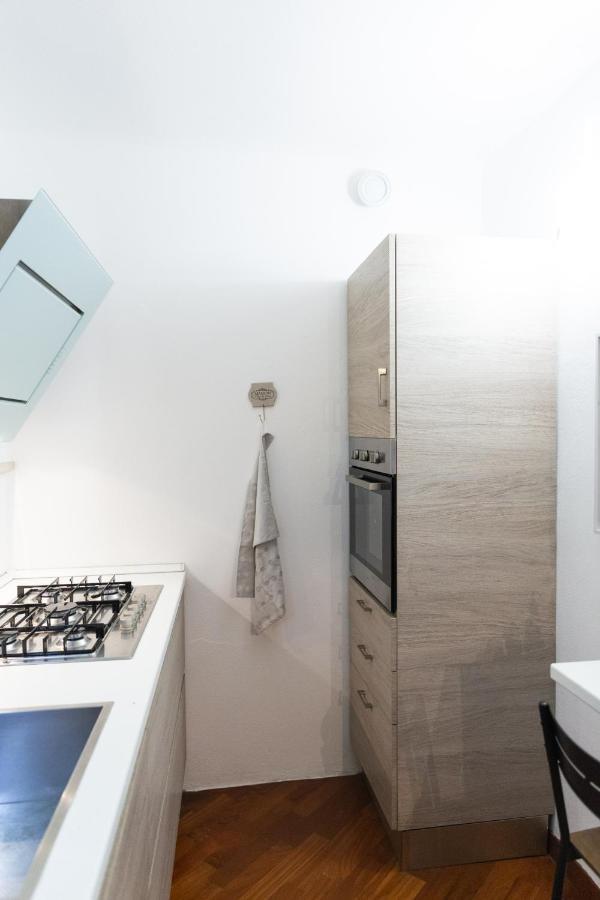 Sweet House Corso Genova Apartment Milan Luaran gambar